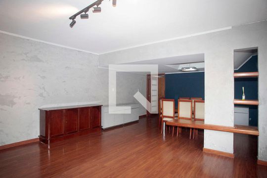 Sala de apartamento à venda com 2 quartos, 151m² em Santana, Porto Alegre