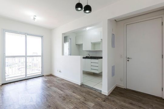 Apartamento à venda com 2 quartos, 45m² em Liberdade, São Paulo