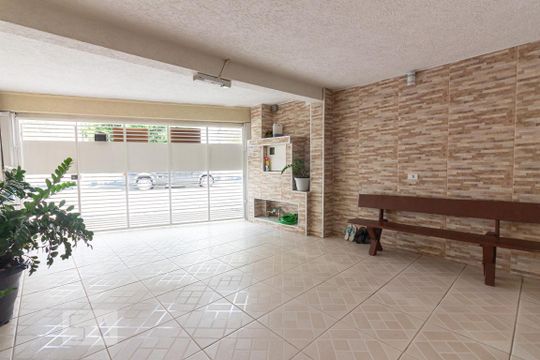 Garagem de casa à venda com 3 quartos, 250m² em Jardim das Flores, Osasco