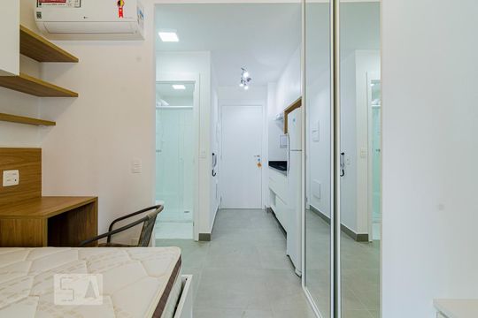 Studio de kitnet/studio para alugar com 1 quarto, 26m² em Cerqueira César, São Paulo