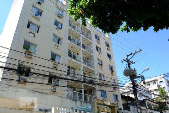 Fachada de apartamento à venda com 3 quartos, 160m² em Pechincha, Rio de Janeiro