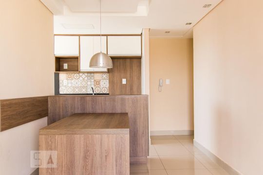 Apartamento para alugar com 2 quartos, 46m² em Parque João Ramalho, Santo André