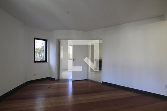 Sala de apartamento à venda com 3 quartos, 190m² em Aclimação, São Paulo