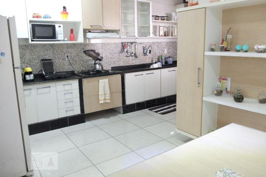 Cozinha de casa para alugar com 3 quartos, 250m² em Rio Vermelho, Salvador