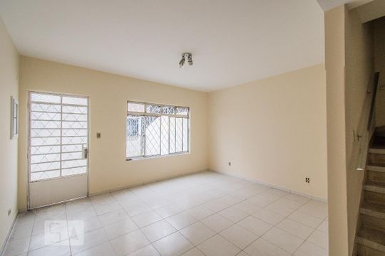 Casa à venda com 3 quartos, 110m² em Vila Santo Estéfano, São Paulo