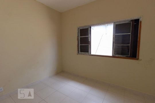 Quarto de casa para alugar com 2 quartos, 150m² em Chácara Inglesa, São Paulo