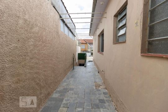 Área comum de casa para alugar com 2 quartos, 150m² em Chácara Inglesa, São Paulo