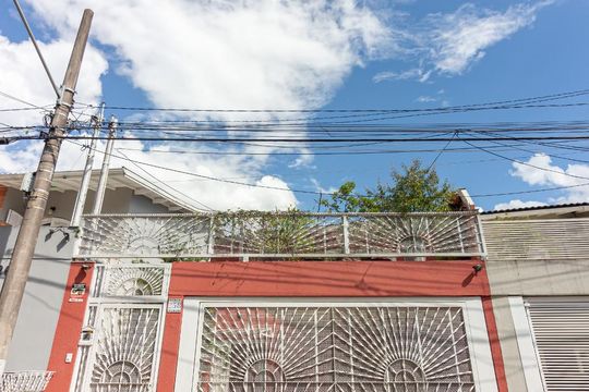 Fachada de casa para alugar com 4 quartos, 380m² em Jardim das Vertentes, São Paulo