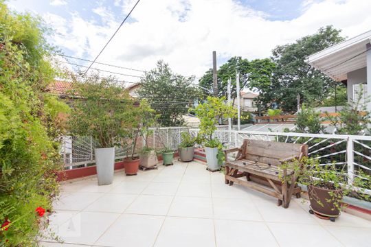 Varanda Quarto 1 de casa para alugar com 4 quartos, 380m² em Jardim das Vertentes, São Paulo