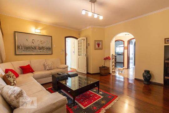 Sala de casa para alugar com 4 quartos, 380m² em Jardim das Vertentes, São Paulo