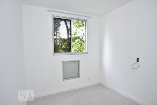 Quarto 1 de apartamento à venda com 2 quartos, 51m² em Taquara, Rio de Janeiro