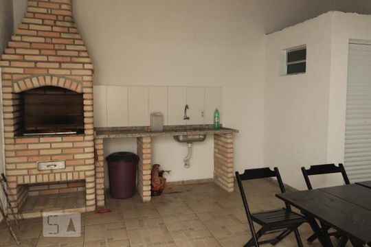 Área comum - Churrasqueira de casa à venda com 3 quartos, 157m² em Vila Curuçá, Santo André
