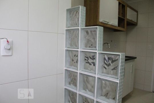 Área de Serviço de apartamento para alugar com 3 quartos, 77m² em Continental, Osasco