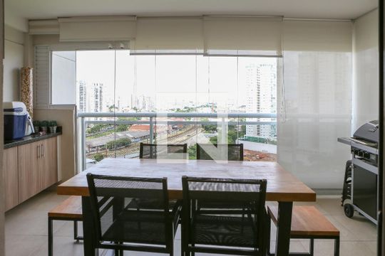 Sacada de apartamento à venda com 2 quartos, 79m² em Água Branca, São Paulo