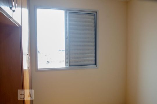 Quarto 1 de apartamento à venda com 2 quartos, 62m² em Vila Nivi, São Paulo