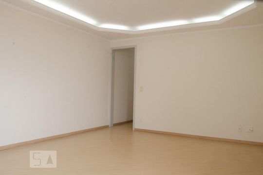 Sala de apartamento à venda com 2 quartos, 62m² em Vila Nivi, São Paulo