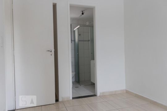 Suite de apartamento para alugar com 2 quartos, 60m² em Ipiranga, São Paulo