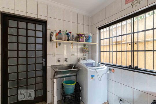 Área de Serviço de casa para alugar com 3 quartos, 230m² em Vila Prudente, São Paulo
