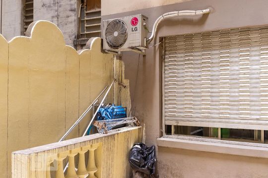 Quintal 2 de apartamento à venda com 4 quartos, 316m² em República, São Paulo