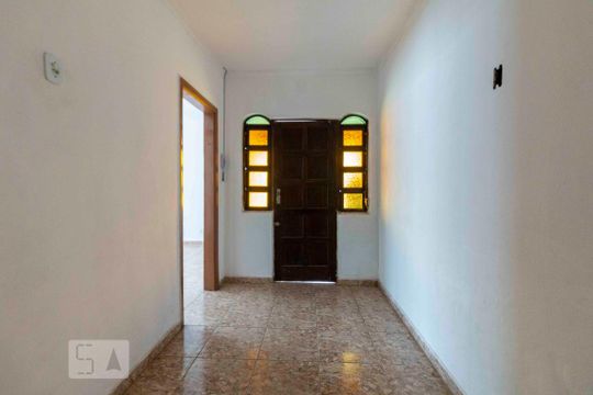 Hall de Entrada de kitnet/studio à venda com 3 quartos, 270m² em Vila Marieta, São Paulo