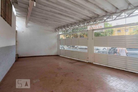 Garagem de kitnet/studio à venda com 3 quartos, 270m² em Vila Marieta, São Paulo