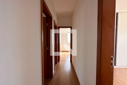 Corredor de apartamento à venda com 4 quartos, 239m² em São Lucas, Belo Horizonte