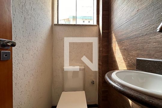 Banheiro de apartamento à venda com 4 quartos, 239m² em São Lucas, Belo Horizonte