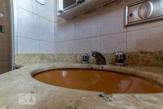 Banheiro Social de apartamento para alugar com 2 quartos, 63m² em Engenho Novo, Rio de Janeiro