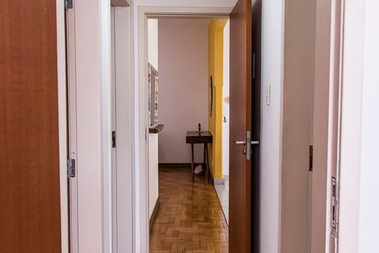 Corredor de apartamento à venda com 3 quartos, 110m² em Gutierrez, Belo Horizonte
