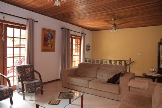 Sala 2 de casa de condomínio à venda com 3 quartos, 430m² em Andaraí, Rio de Janeiro