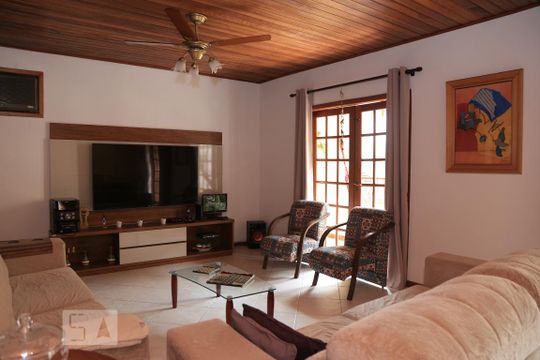 Casa de Condomínio à venda com 3 quartos, 430m² em Andaraí, Rio de Janeiro