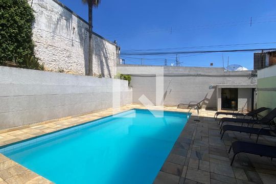 Área comum - Piscina de casa de condomínio para alugar com 2 quartos, 133m² em Vila Talarico, São Paulo