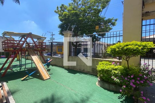 Área comum - Playground de casa de condomínio para alugar com 2 quartos, 133m² em Vila Talarico, São Paulo