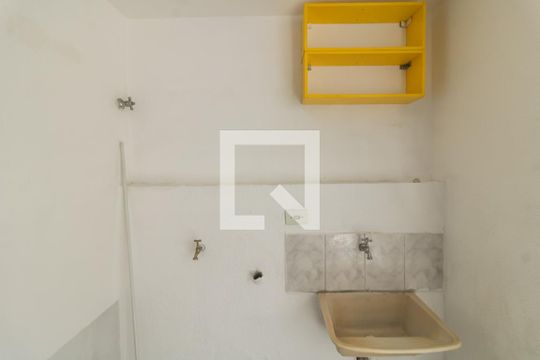 Área de Serviço de casa de condomínio para alugar com 2 quartos, 133m² em Vila Talarico, São Paulo