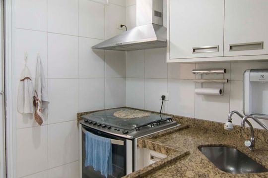 Cozinha de casa à venda com 4 quartos, 200m² em Sítio do Morro, São Paulo