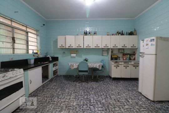 Cozinha de casa à venda com 4 quartos, 200m² em Canindé, São Paulo