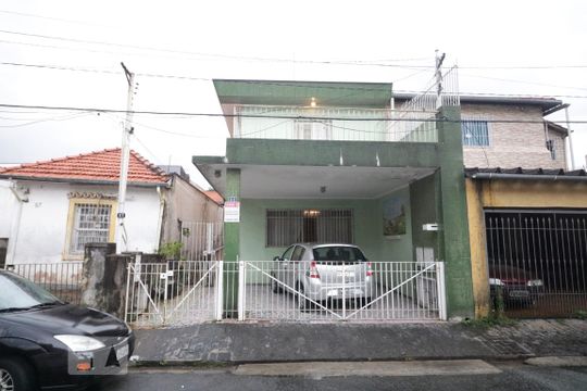 Fachada de casa à venda com 4 quartos, 200m² em Canindé, São Paulo