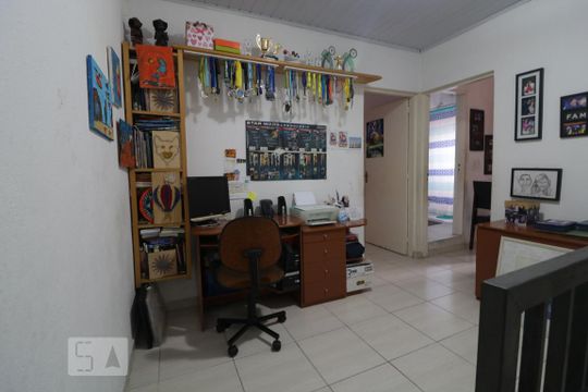 Escritório de casa à venda com 4 quartos, 200m² em Canindé, São Paulo