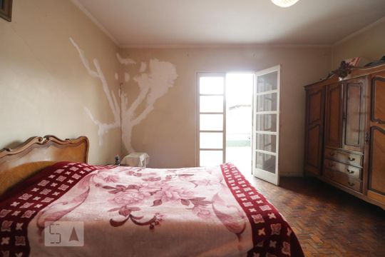 Quarto 1 de casa à venda com 4 quartos, 200m² em Canindé, São Paulo