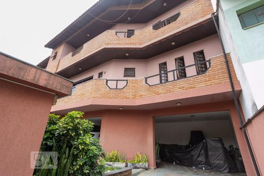 Fachada de casa à venda com 4 quartos, 380m² em Parque dos Passaros, São Bernardo do Campo