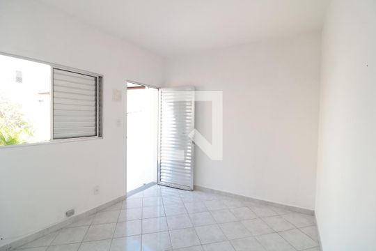 Edicula  de casa à venda com 3 quartos, 143m² em Jardim Analia Franco, São Paulo
