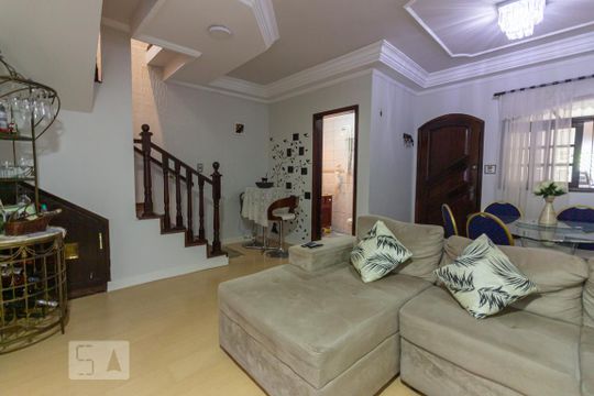 Sala de casa à venda com 3 quartos, 180m² em Vila Yara, Osasco
