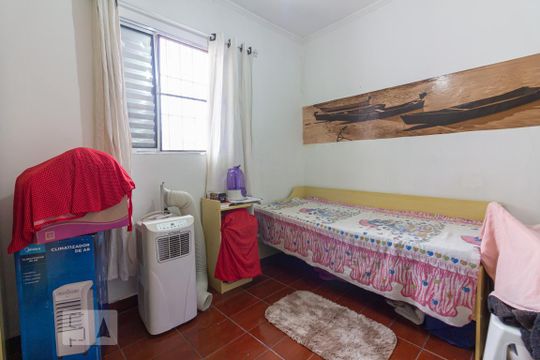 Quarto 1 de casa à venda com 3 quartos, 180m² em Vila Yara, Osasco
