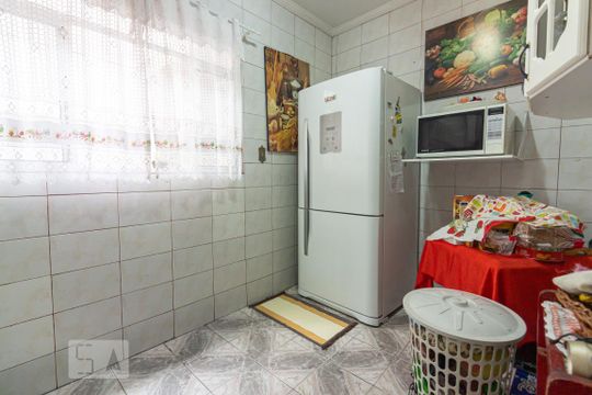 Cozinha de casa à venda com 3 quartos, 180m² em Vila Yara, Osasco