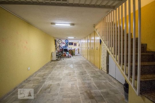 Garagem de casa de condomínio à venda com 3 quartos, 132m² em Penha de França, São Paulo