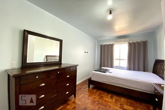 Quarto de apartamento à venda com 1 quarto, 70m² em Centro, São Leopoldo