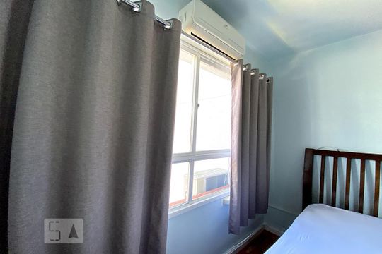 Quarto de apartamento à venda com 1 quarto, 70m² em Centro, São Leopoldo