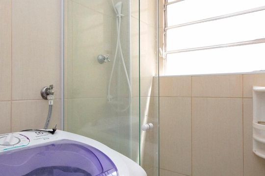 Banheiro de kitnet/studio para alugar com 1 quarto, 30m² em Vila Buarque, São Paulo
