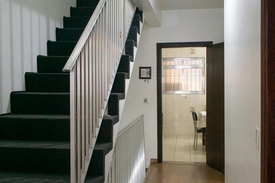 HALL de casa à venda com 4 quartos, 209m² em Jardim São Paulo(Zona Norte), São Paulo