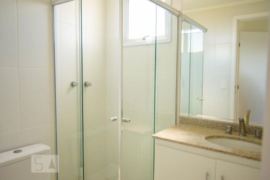 Banheiro da Suíte de apartamento para alugar com 2 quartos, 75m² em Parque Alves de Lima, São Paulo